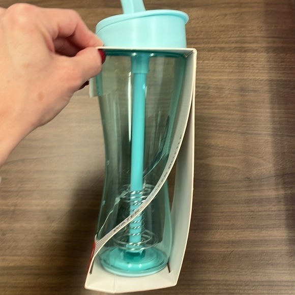 NWT Trimr Water + Protein Shaker Bottle Mint Sip Straw Chug Spout Aqua Blue - Picture 10 of 13